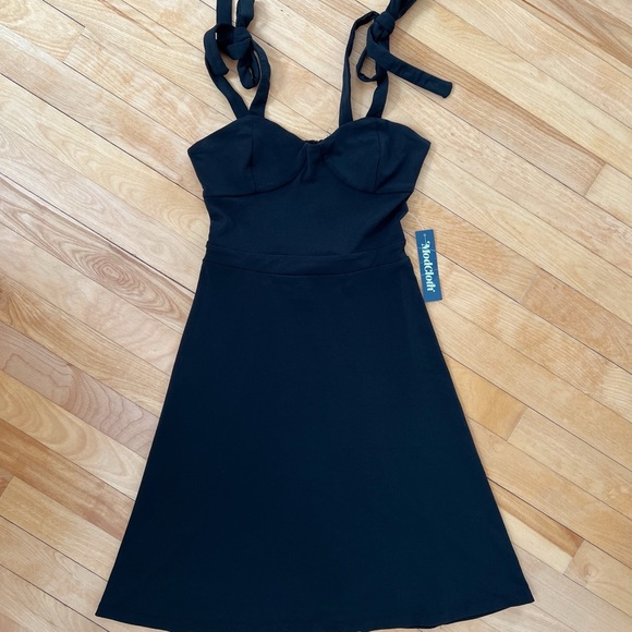 NWT ModCloth Vintage Summer Dreams Knit Dress - Size XS - Picture 3 of 6